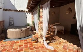 Casa Entre Molinos